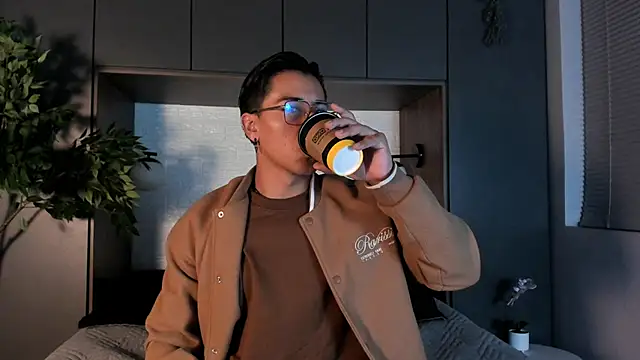 Andy Joy  online show from 11/14/25, 11:31