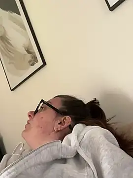 Miss Stassi online show from 01/26/25, 01:36