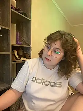 cinnabon  online show from 12/28/24, 04:20