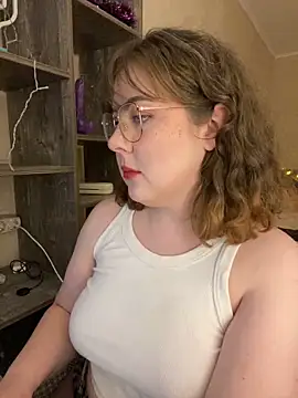 cinnabon  online show from 01/12/25, 04:50