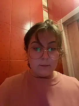 cinnabon  online show from 01/28/25, 04:41