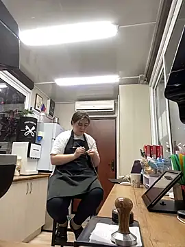 cinnabon  online show from 02/05/25, 02:37