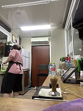 cinnabon  online show from 03/13/25, 04:23