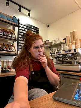 cinnabon  online show from 09/19/25, 03:24