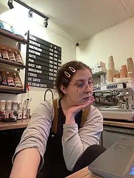 cinnabon  online show from 12/20/25, 10:11