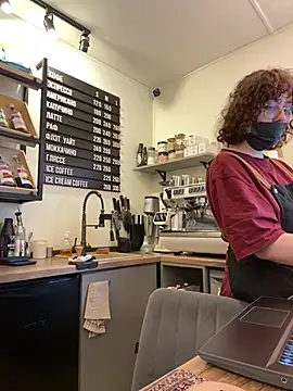 cinnabon  online show from 04/07/26, 09:54