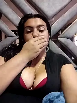 naughty-sharlot online show from 03/03/25, 11:03