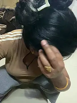 Tameesh sexy mistress online show from 04/10/26, 03:01