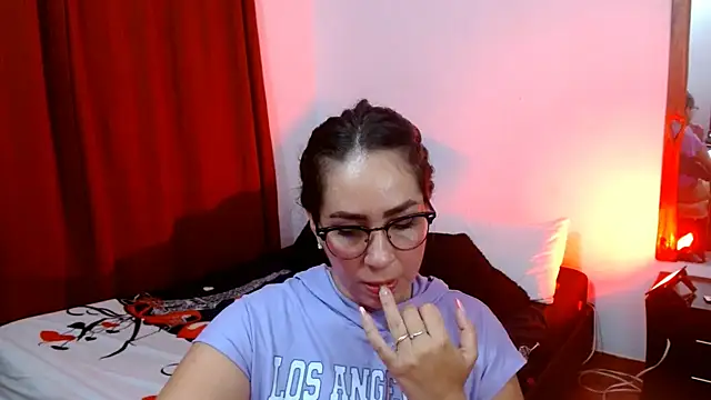 naihroby online show from 02/19/25, 02:23