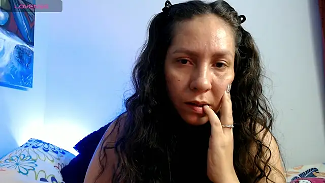 naihroby online show from 10/22/25, 03:51