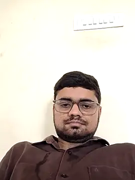 Ishan003 online show from 04/18/26, 06:06