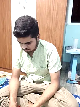 Snapshot of Ishan003 chatting on 04/24/26, 02:30 Ishan003 online show from 04/24/26, 02:30