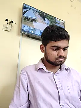 Snapshot of Ishan003 chatting on 04/25/26, 05:54 Ishan003 online show from 04/25/26, 05:54