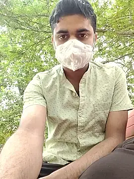 Snapshot of Ishan003 chatting on 04/28/26, 02:49 Ishan003 online show from 04/28/26, 02:49