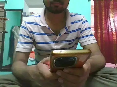 Snapshot of Ishan003 chatting on 05/30/26, 04:31 Ishan003 online show from 05/30/26, 04:31