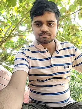 Snapshot of Ishan003 chatting on 06/24/26, 02:43 Ishan003 online show from 06/24/26, 02:43