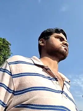 Snapshot of Ishan003 chatting on 06/25/26, 02:33 Ishan003 online show from 06/25/26, 02:33
