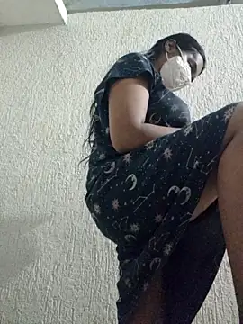 Priya Strip online show from 03/11/26, 08:15