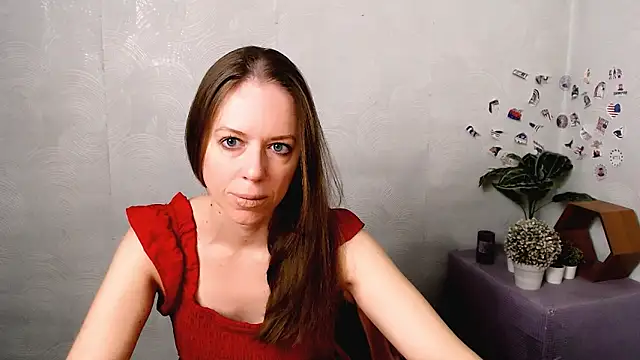 Snapshot of GloriaSi_ chatting on 05/12/26, 02:52 GloriaSi online show from 05/12/26, 02:52