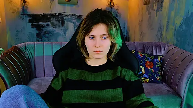 LolaAsmus online show from 01/29/25, 05:19