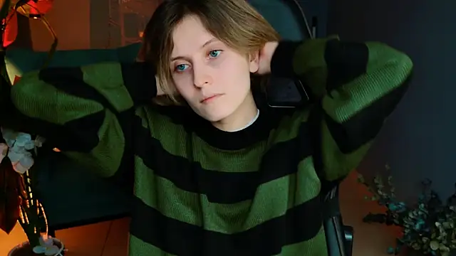 LolaAsmus online show from 02/21/25, 01:11