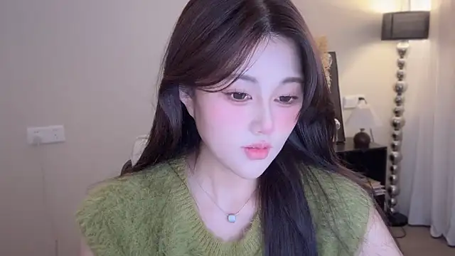 Strawberrybabyy1 online show from 11/01/25, 11:34