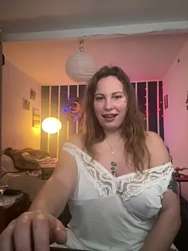 Snapshot of Yanacool007 chatting on 01/05/25, 11:37 Yanacool007 online show from 01/05/25, 11:37