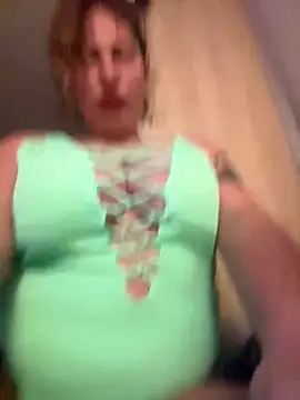 Snapshot of Yanacool007 chatting on 03/07/25, 01:31 Yanacool007 online show from 03/07/25, 01:31