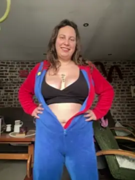 Snapshot of Yanacool007 chatting on 02/01/26, 10:03 Yanacool007 online show from 02/01/26, 10:03