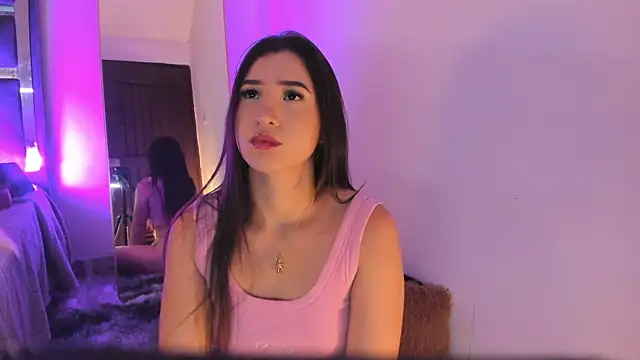 MilaHal  online show from 12/22/25, 09:01