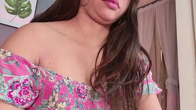 miaa lux online show from 04/17/26, 12:30