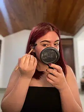 Snapshot of Niki_Monroe chatting on 12/29/24, 03:03 Niki Monroe online show from 12/29/24, 03:03