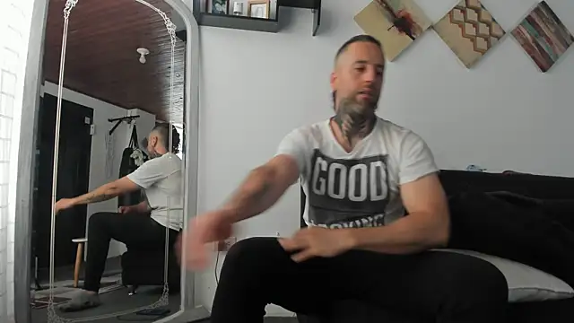 Antoniohot2024 online show from 03/20/25, 01:15