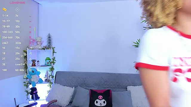 natty romanof 18 online show from 09/09/25, 10:15