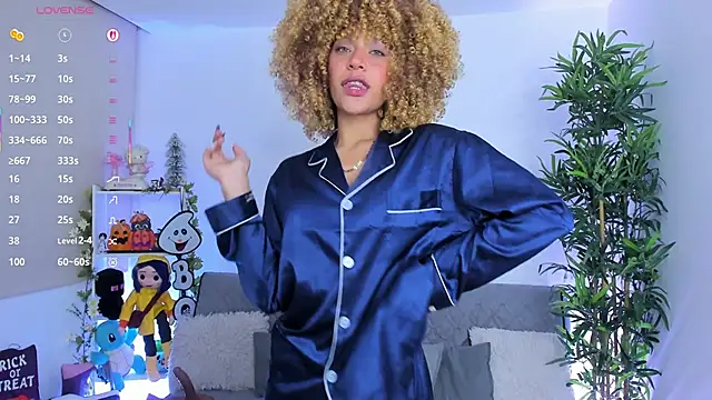 natty romanof 18 online show from 09/24/25, 12:08