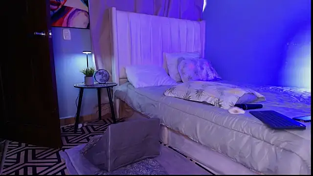 Shenoa1 online show from 03/19/26, 05:28