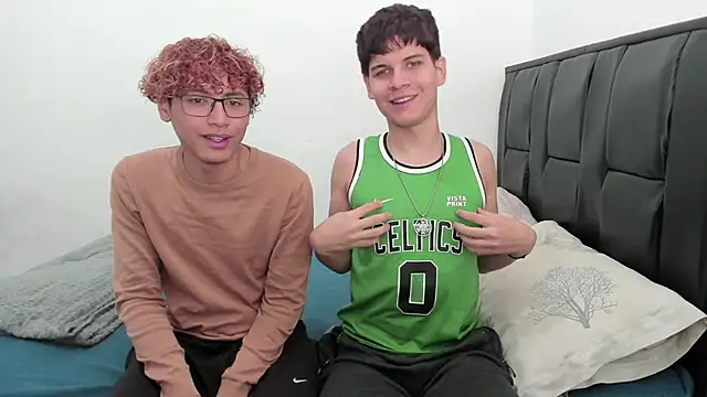 Javierdisousa online show from 04/23/26, 02:30