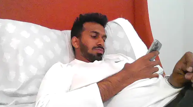 skinny  boy   online show from 02/21/25, 07:10