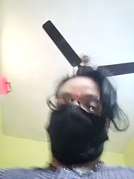 heenage online show from 01/11/25, 03:55