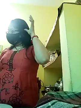 heenage online show from 02/13/25, 02:56