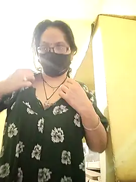 heenage online show from 03/02/25, 02:21