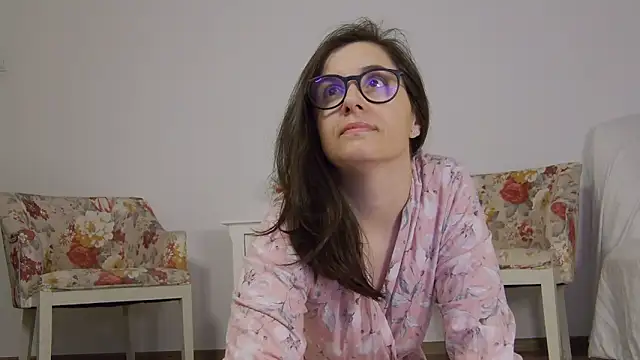 SophieeRain online show from 10/06/25, 05:05