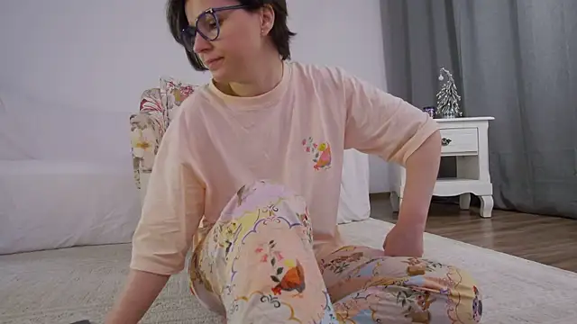 SophieeRain online show from 01/12/26, 04:45