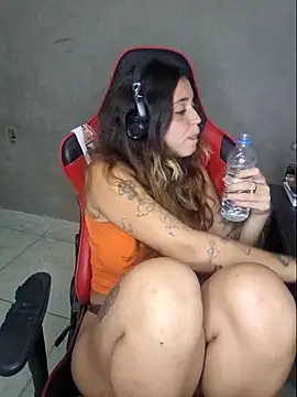 luuhcat09 online show from 03/10/26, 12:32