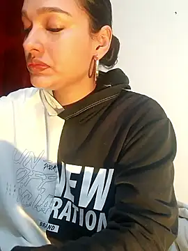 EMILYY FOXY online show from 01/11/26, 12:26