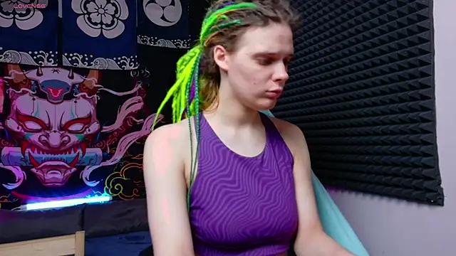 KIKI Krash online show from 12/02/25, 10:09