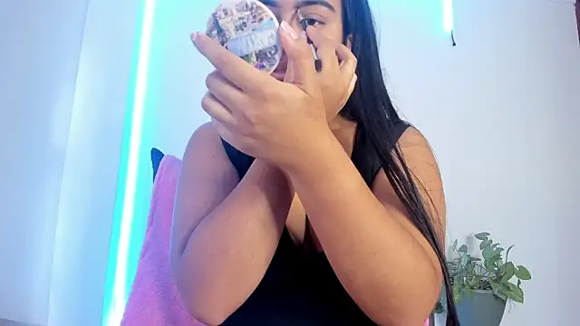 anniesweet- online show from 12/05/25, 02:14