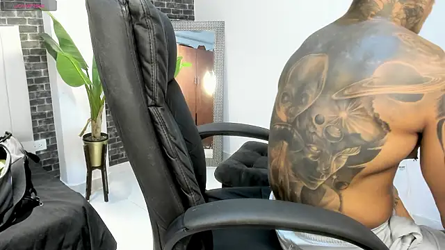 Dantesuarez28 online show from 03/14/26, 02:50