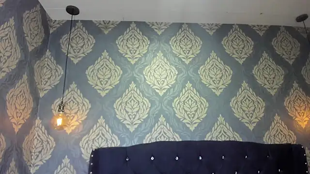 Sofiacowperx online show from 09/10/25, 02:28