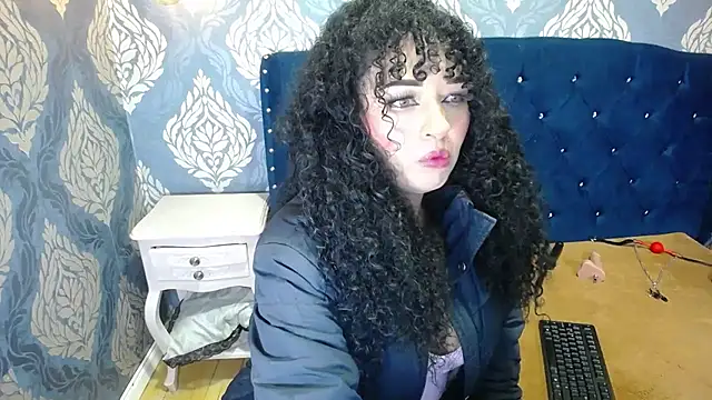 Sofiacowperx online show from 10/06/25, 03:31